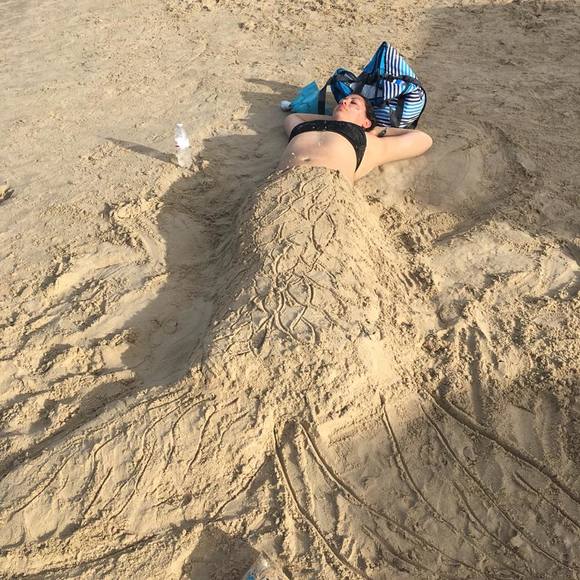 Meet your Posher, Cassy - Picture 1 of 1